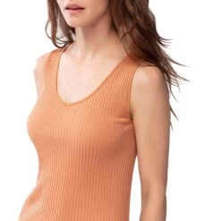 Mey Teresa 85005 Top Bronze XL